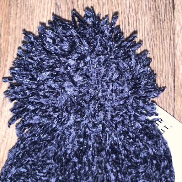 NY ‘47 Brand Women's Chenille Beanie Hat New York Yankees Pom Poof Ball NEW - Picture 8 of 11